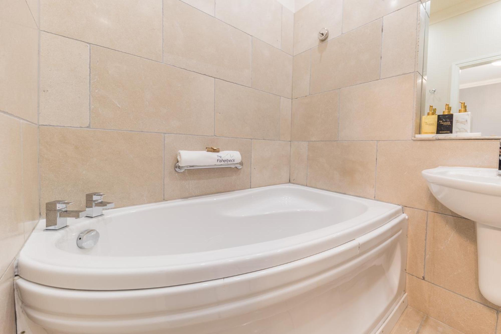 Ambleside Rooms & Suites - Stylish Stays With Breathtaking Views - Stay Longer, Save More Exterior photo