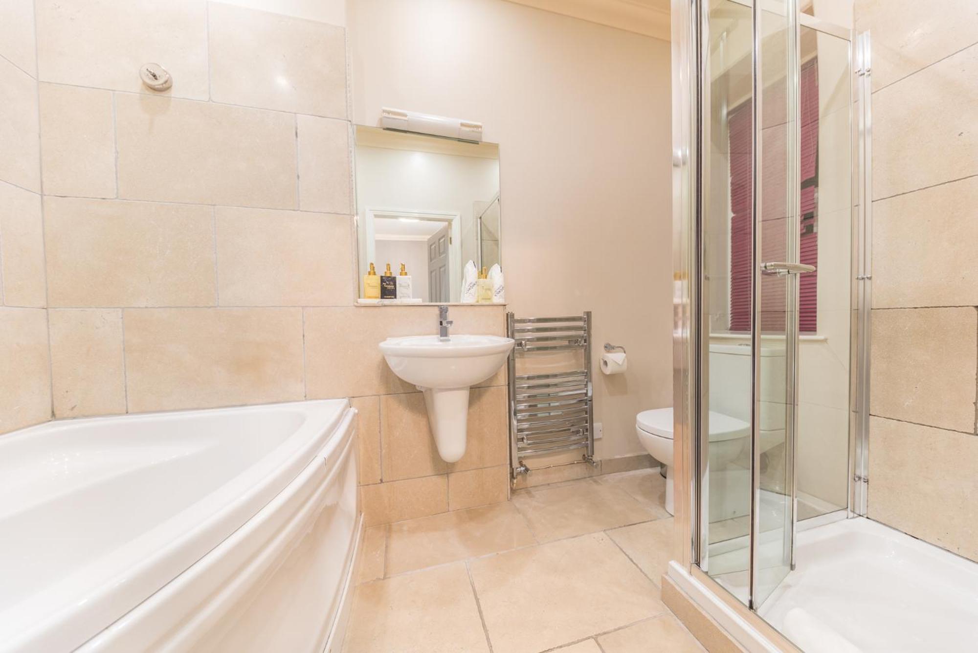 Ambleside Rooms & Suites - Stylish Stays With Breathtaking Views - Stay Longer, Save More Exterior photo